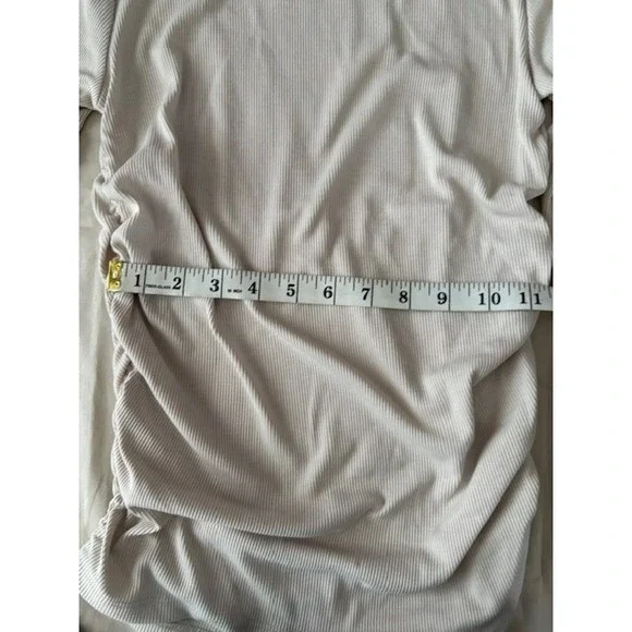 Forever 21 Women Size Small Ribbed Long Sleeve Top Beige Ruched Side Mock Neck - Picture 7 of 15